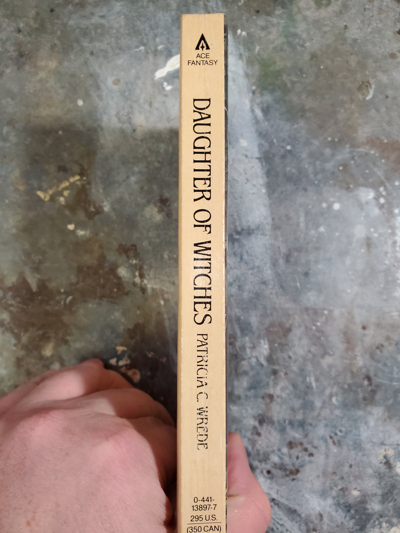 Daughter Of Witches - Patricia C. Wrede