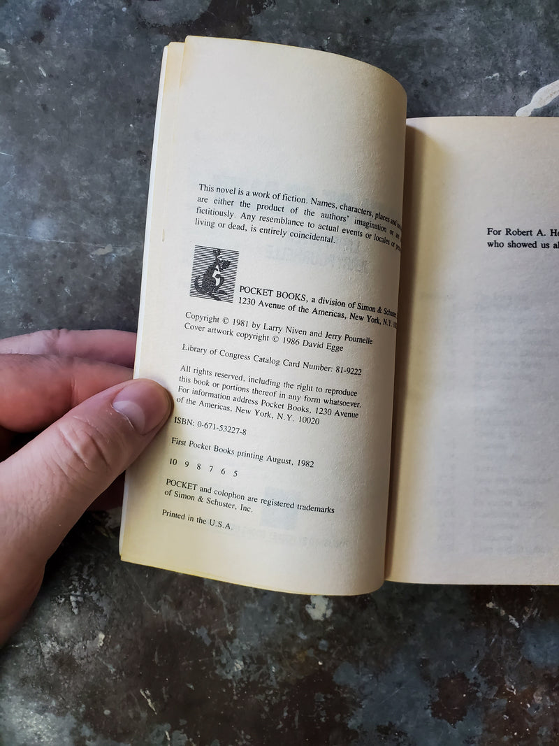 Oath Of Fealty - Larry Niven & Jerry Pournelle