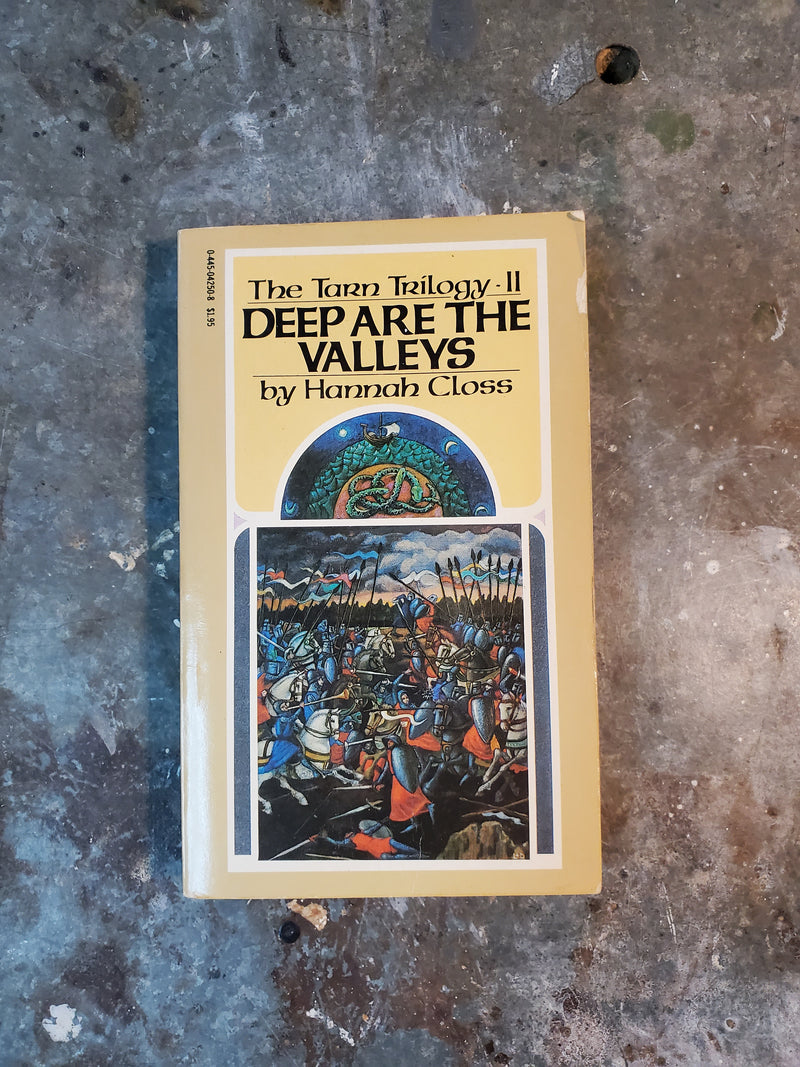 Deep Are The Valleys: The Tarn Trilogy II - Hannah Closs