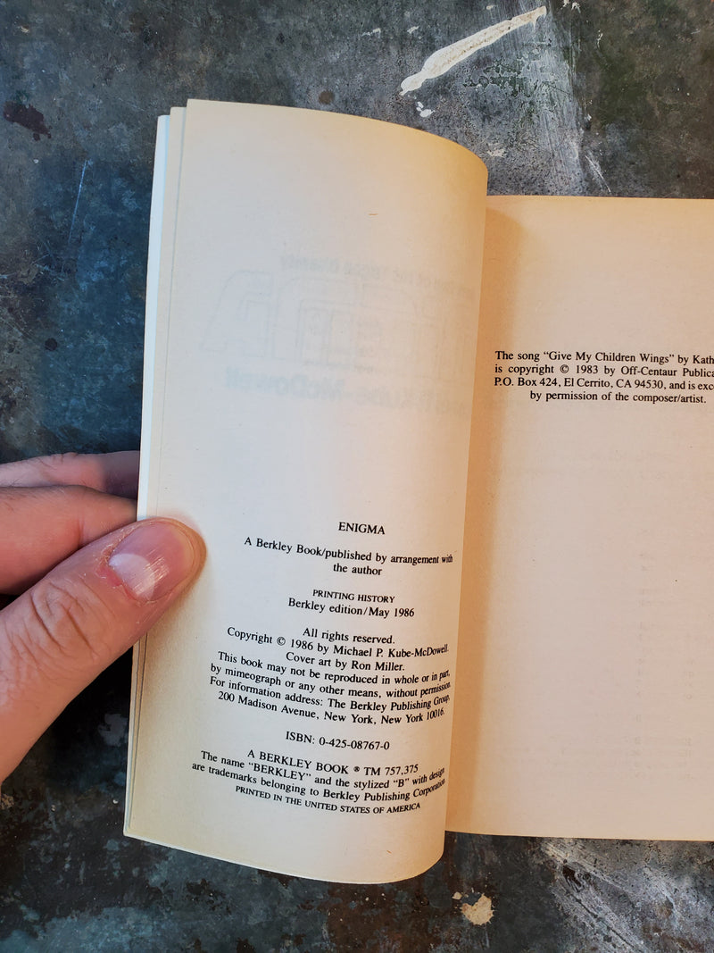 Enigma: The Trigon Disunity Book Two - Michael P. Kube-McDowell