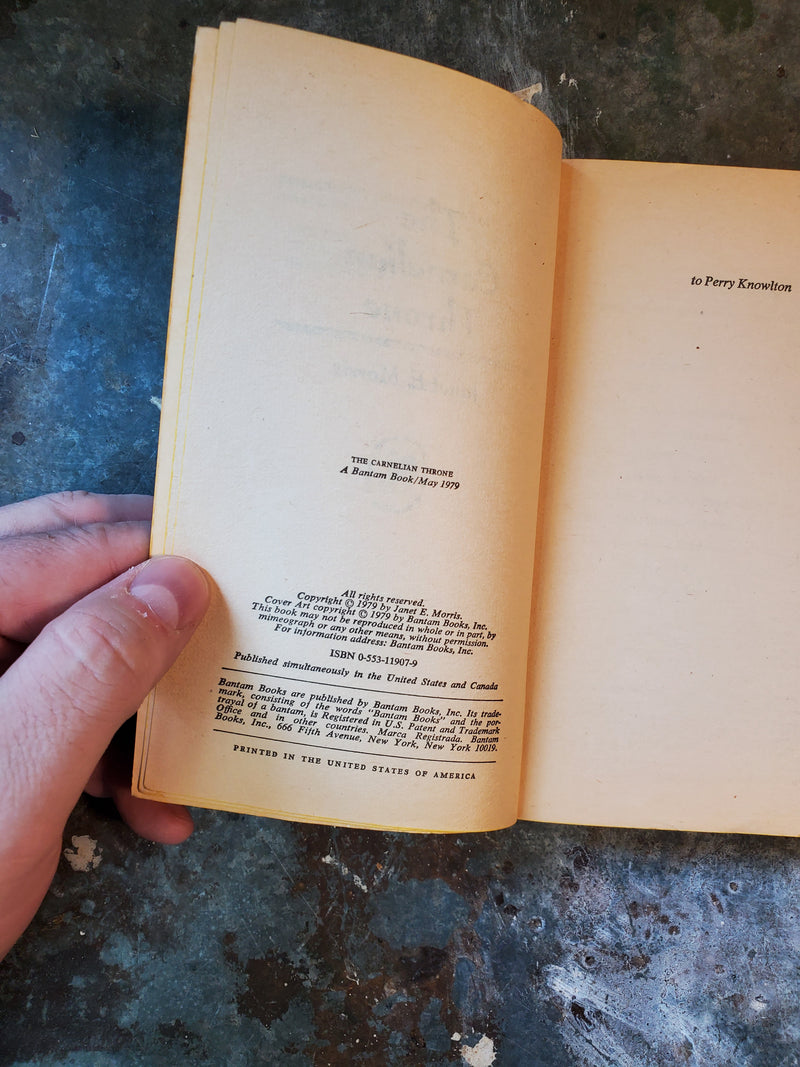 The Carnelian Throne - Janet E. Morris