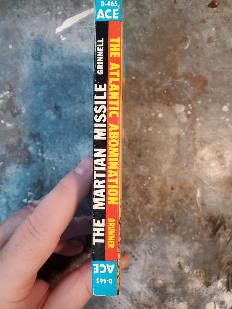 The Martian Missile/The Atlantic Abomination - David Grinnell/John Brunner