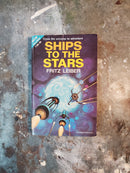 Ships To The Stars/The Million Year Hunt - Fritz Leiber/Kenneth Bulmer