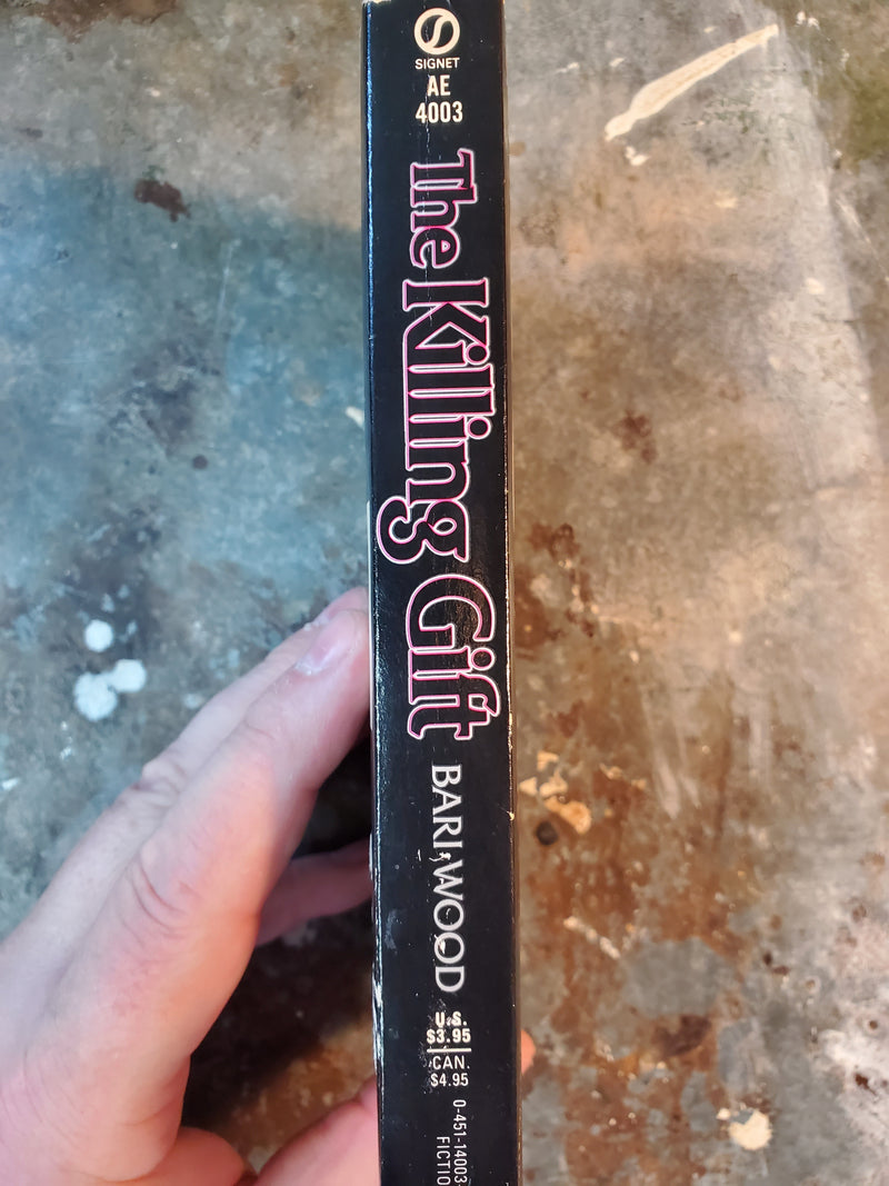 The Killing Gift - Bari Wood