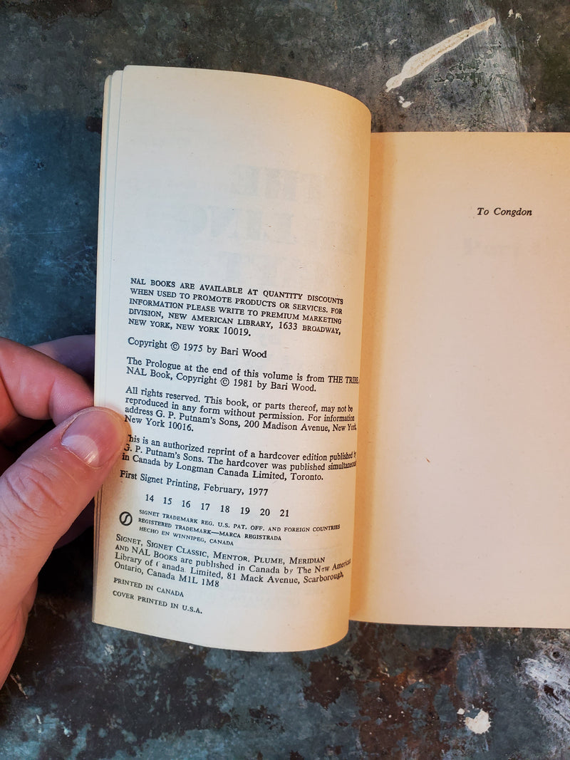 The Killing Gift - Bari Wood