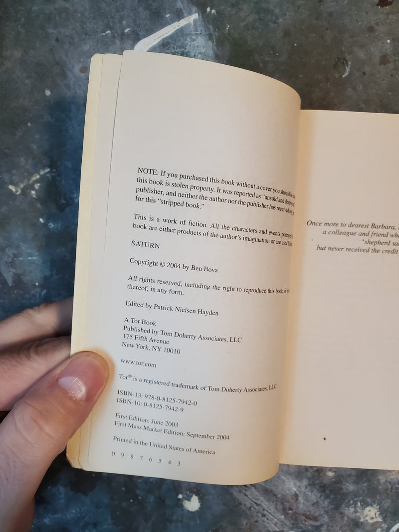 Saturn - Ben Bova