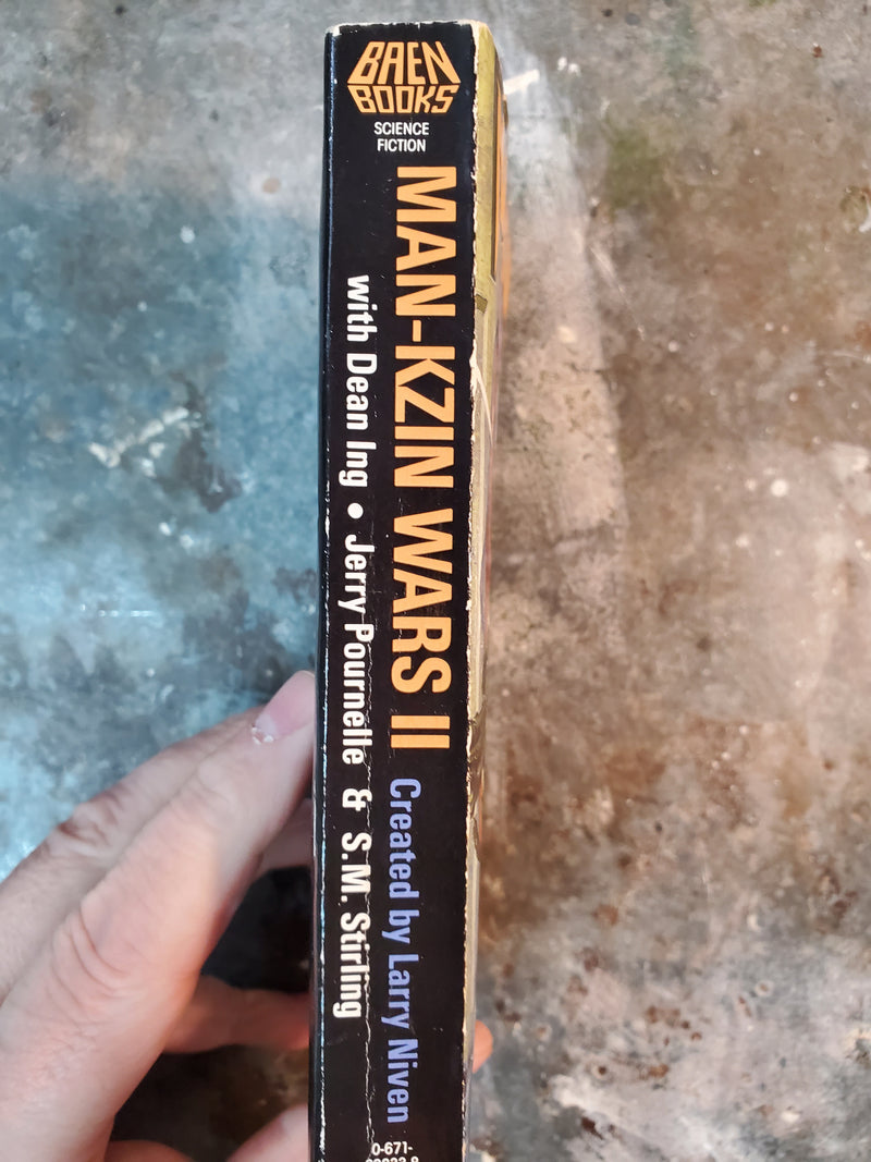 The Man-Kzin Wars II - Larry Niven w/ Dean Ing, Jerry Pournelle & S. M. Stirling