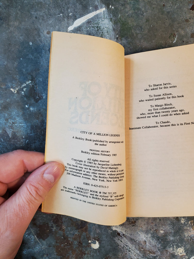 City Of A Million Legends - Jacqueline Lichtenberg