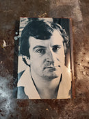 The Hitchhiker's Guide To The Galaxy - Douglas Adams