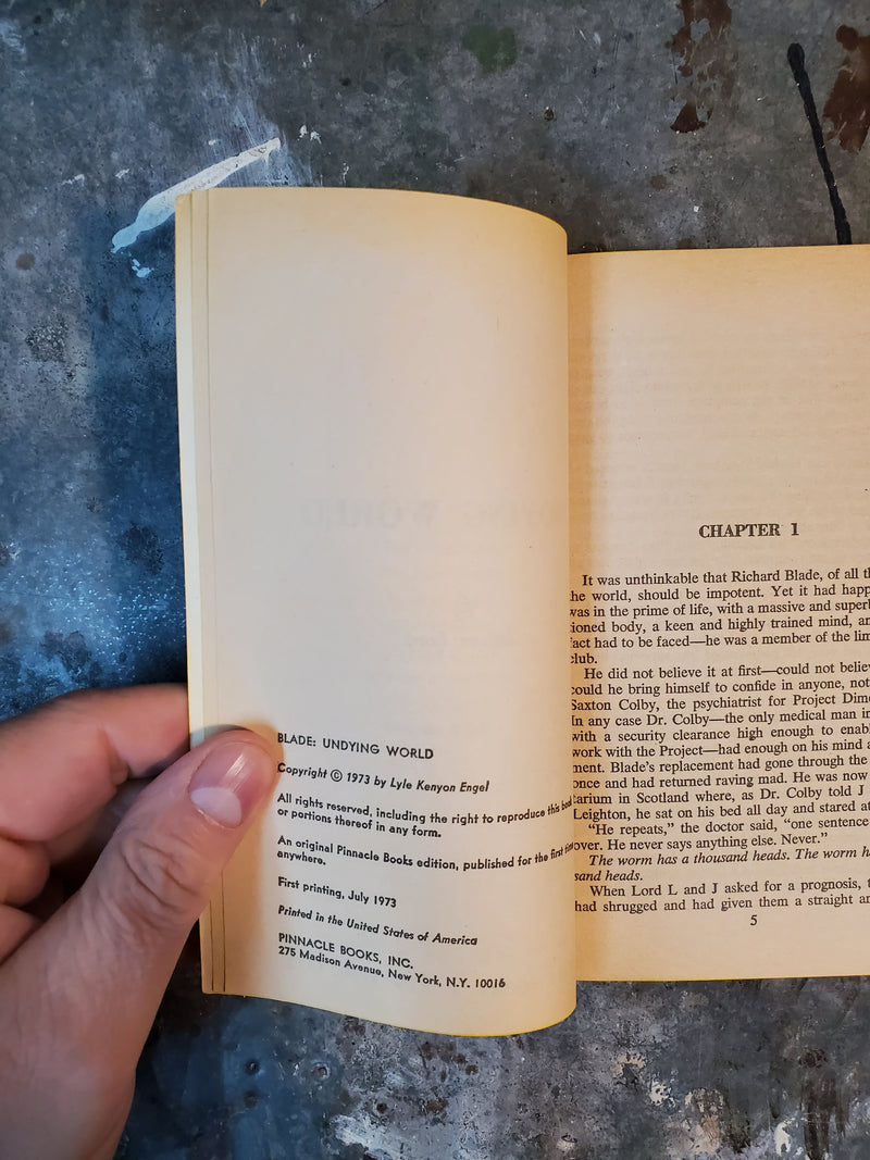 Richard Blade 8: Undying World - Jeffrey Lord