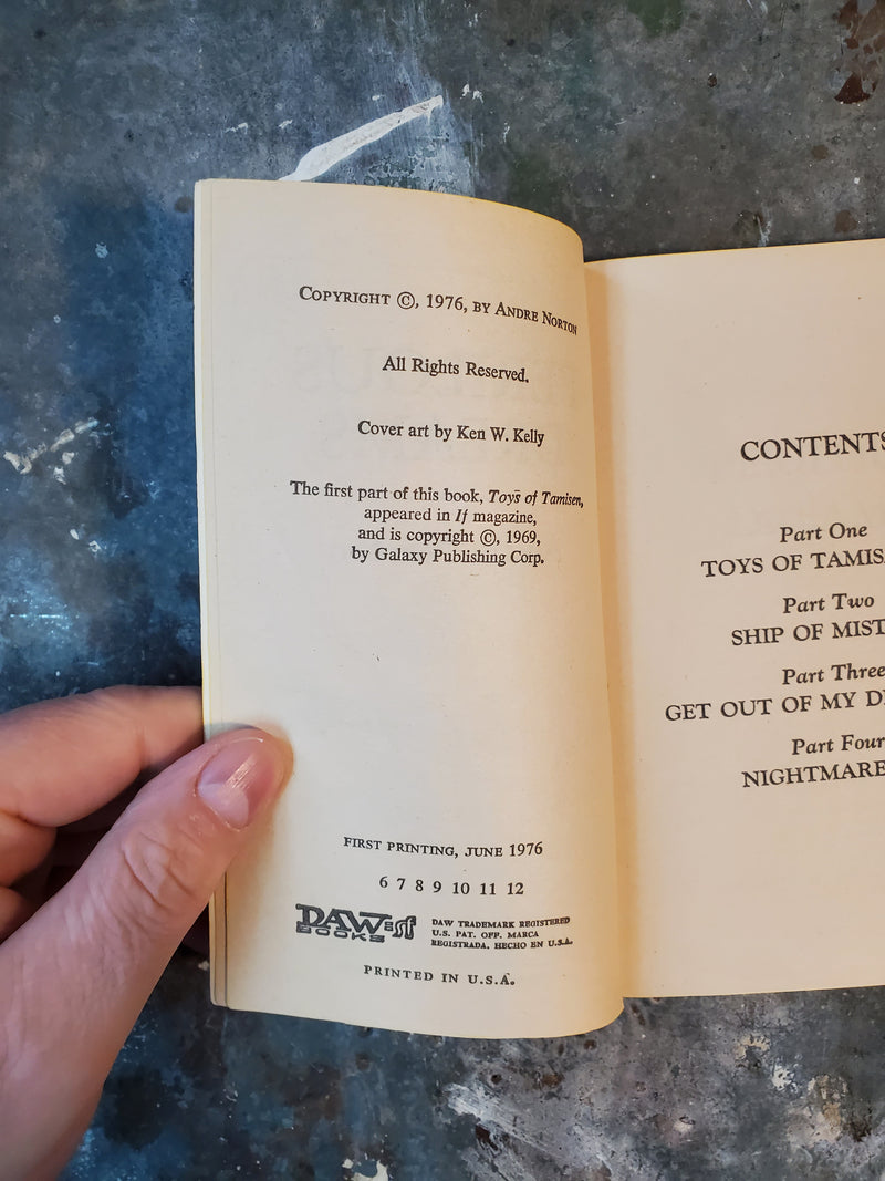 Perilous Dreams - Andre Norton