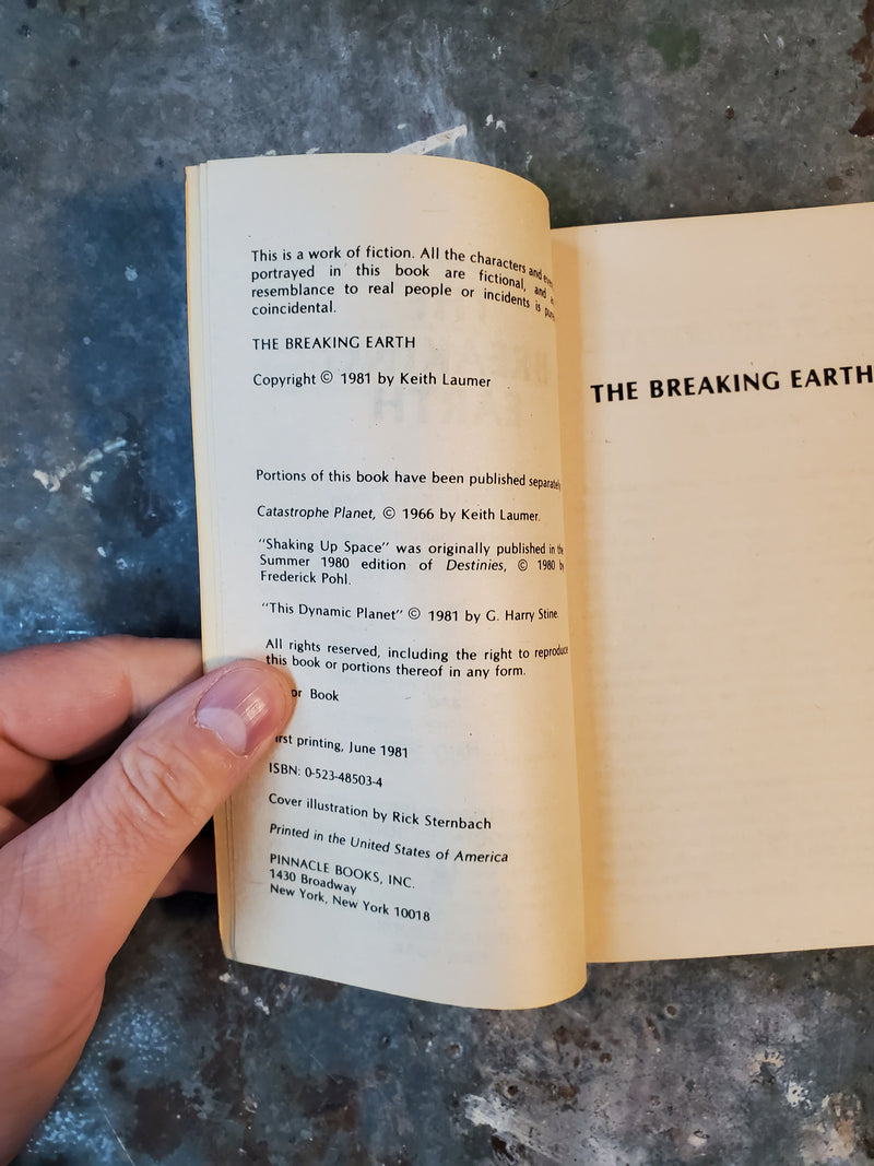 The Breaking Earth - Keith Laumer