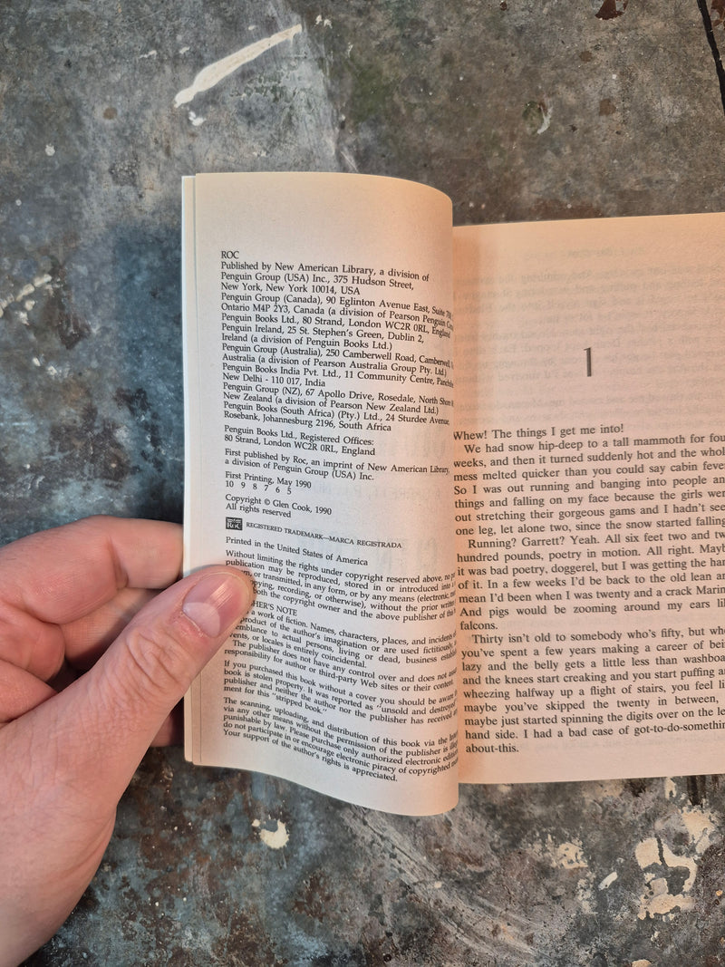 Dread Brass Shadows - Glen Cook