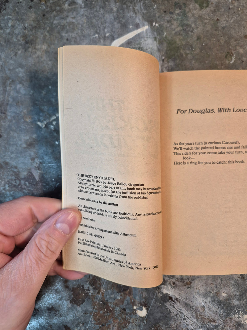 The Broken Citadel - Joyce Ballou Gregorian