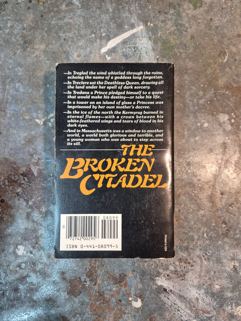 The Broken Citadel - Joyce Ballou Gregorian