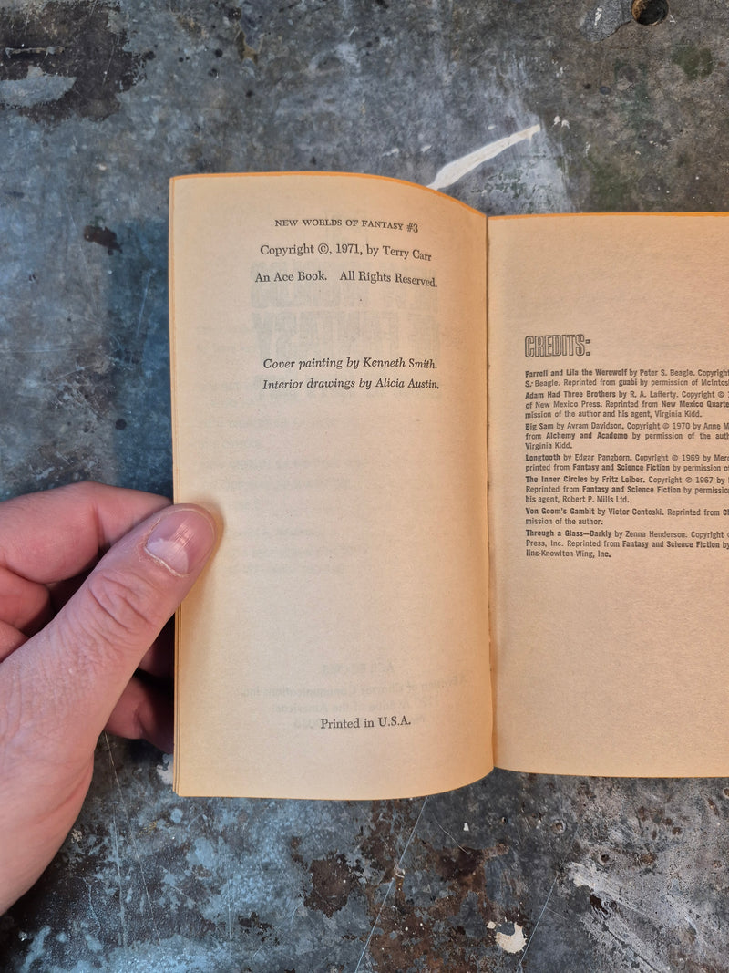 New Worlds Of Fantasy - Terry Carr (editor)