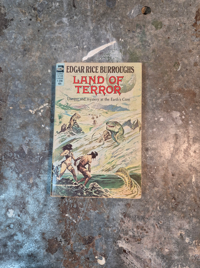 Land Of Terror - Edgar Rice Burroughs