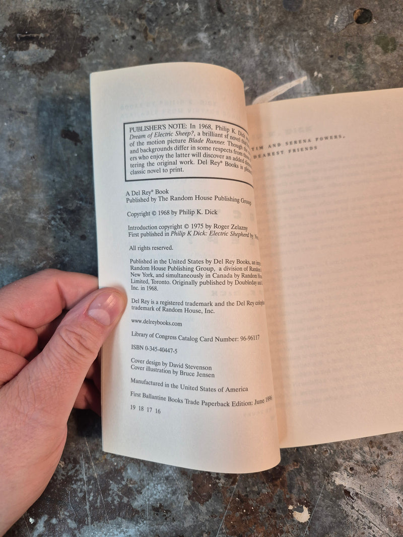 Do Androids Dream Of Electric Sheep? - Philip K. Dick