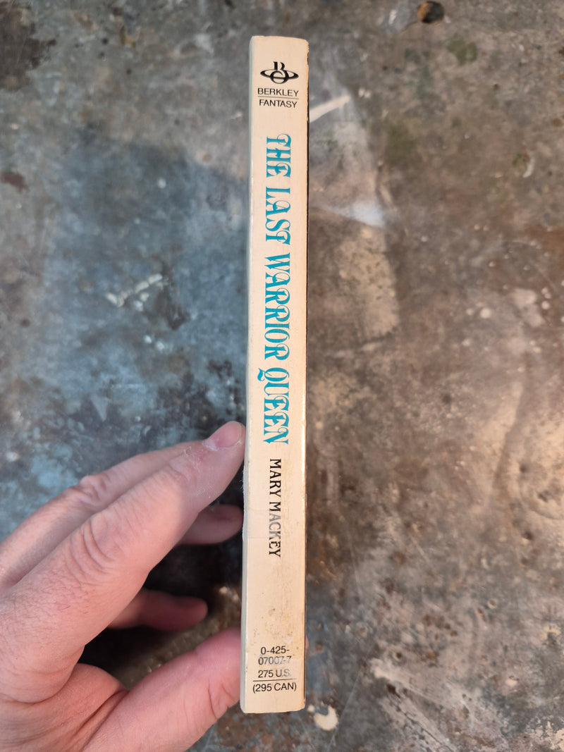 The Last Warrior Queen - Mary Mackey