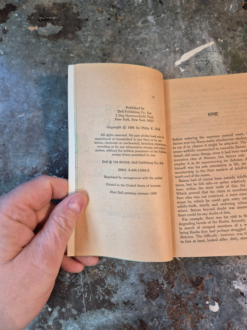 Clans Of The Alphane Moon - Philip K. Dick