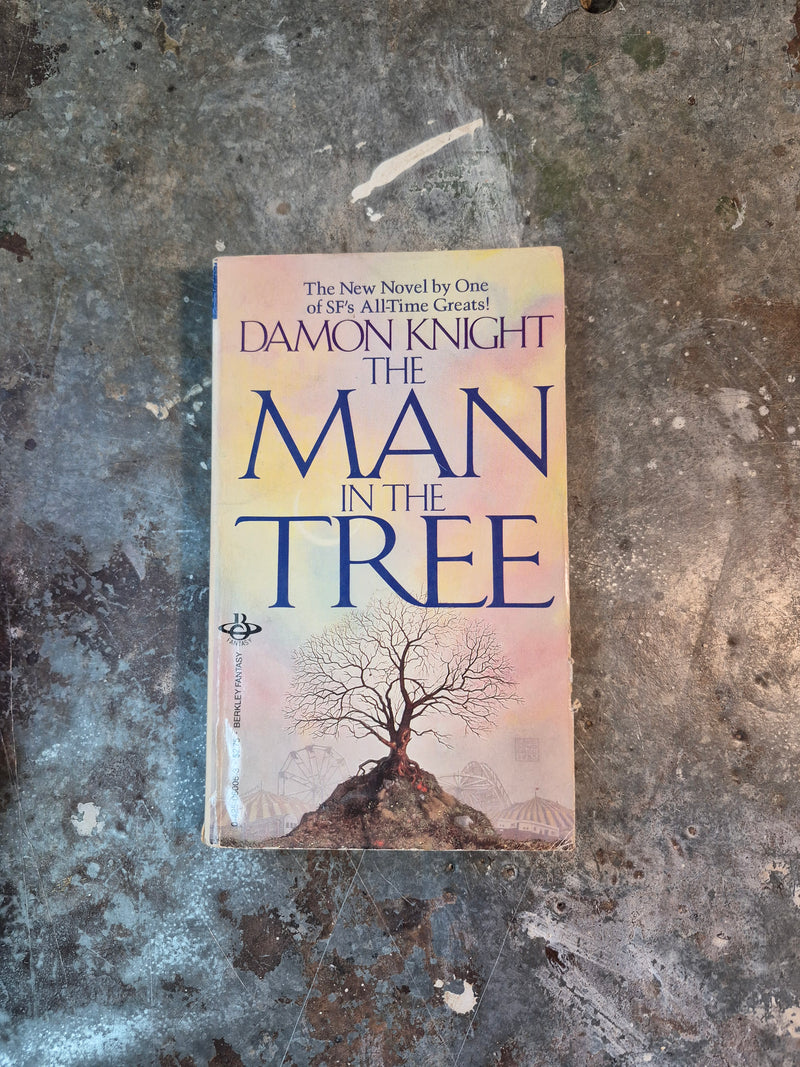 The Man In The Tree - Damon Knight