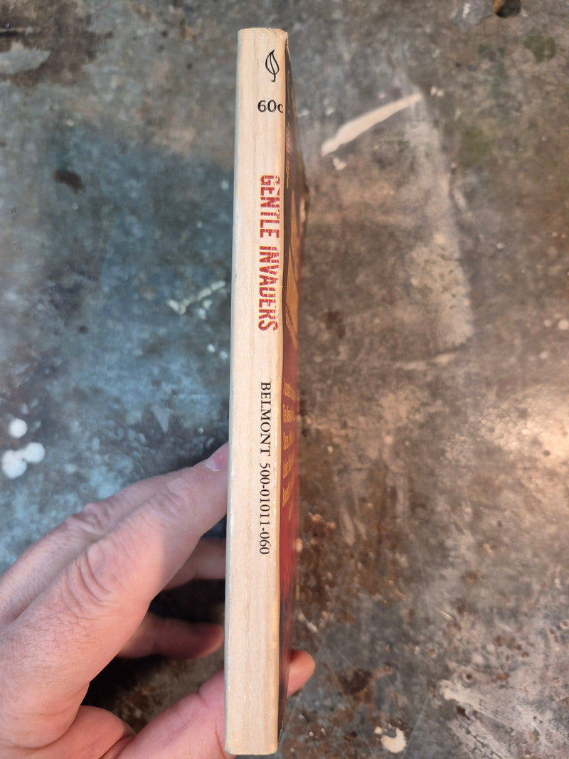 Gentle Invaders - Hans Stefan Santesson (editor)