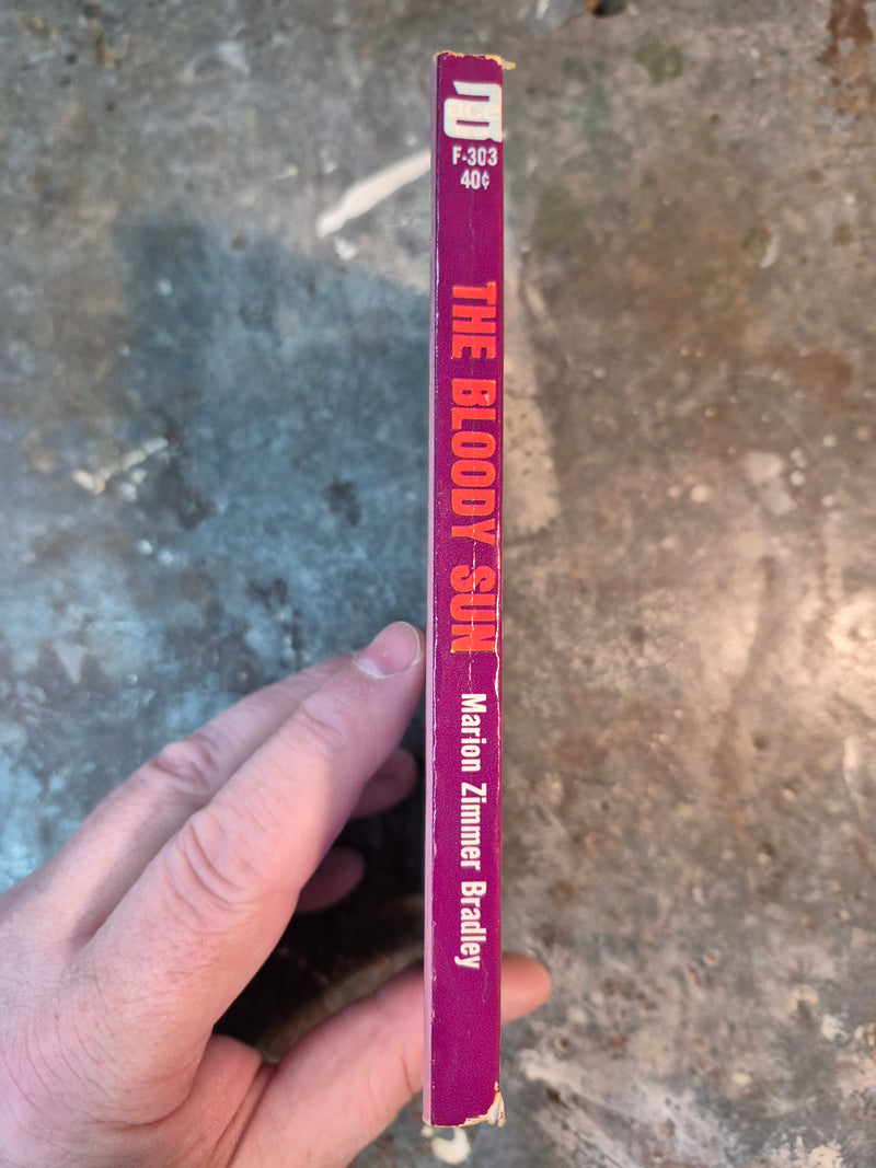The Bloody Sun - Marion Zimmer Bradley