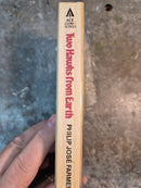 Two Hawks From Earth - Philip Jose Farmer