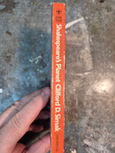 Shakespeare's Planet - Clifford D. Simak