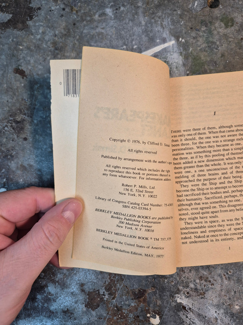 Shakespeare's Planet - Clifford D. Simak