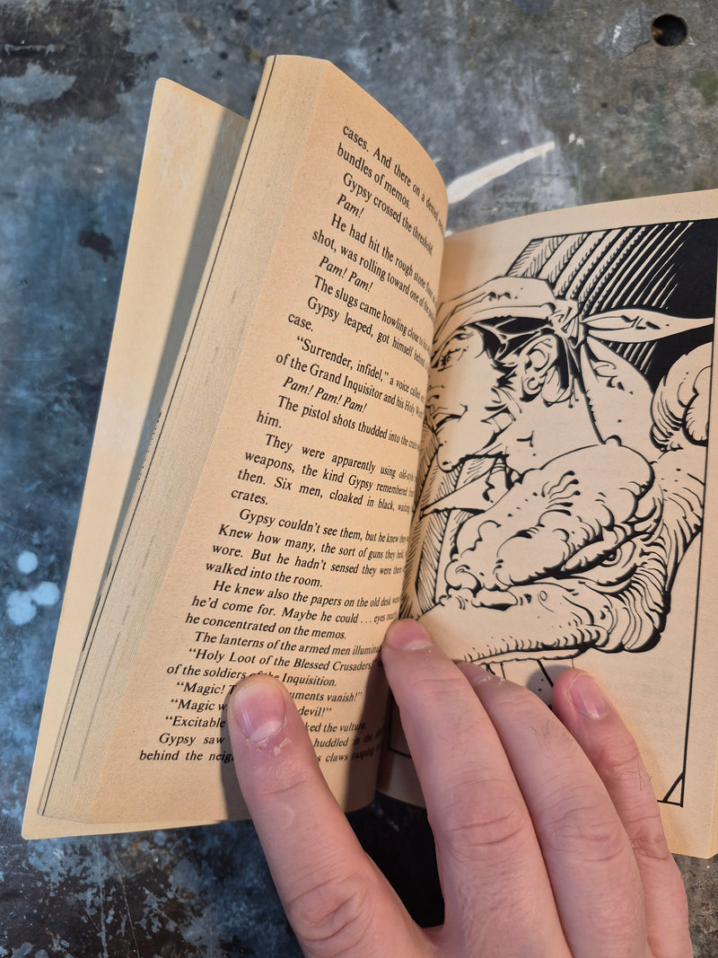 Weird Heroes 3: Quest Of The Gypsy - Ron Goulart