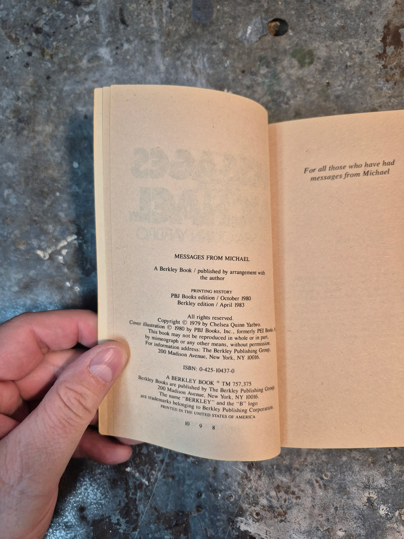 Messages From Michael - Chelsea Quinn Yarbro
