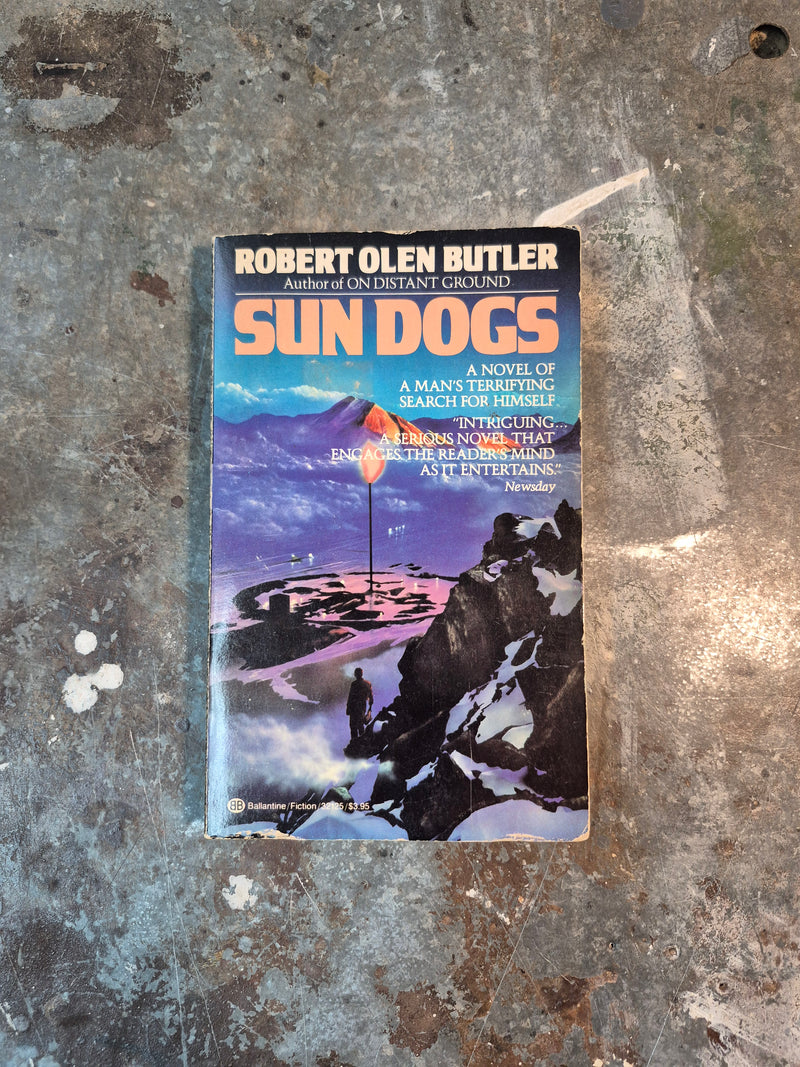 Sun Dogs - Robert Olen Butler