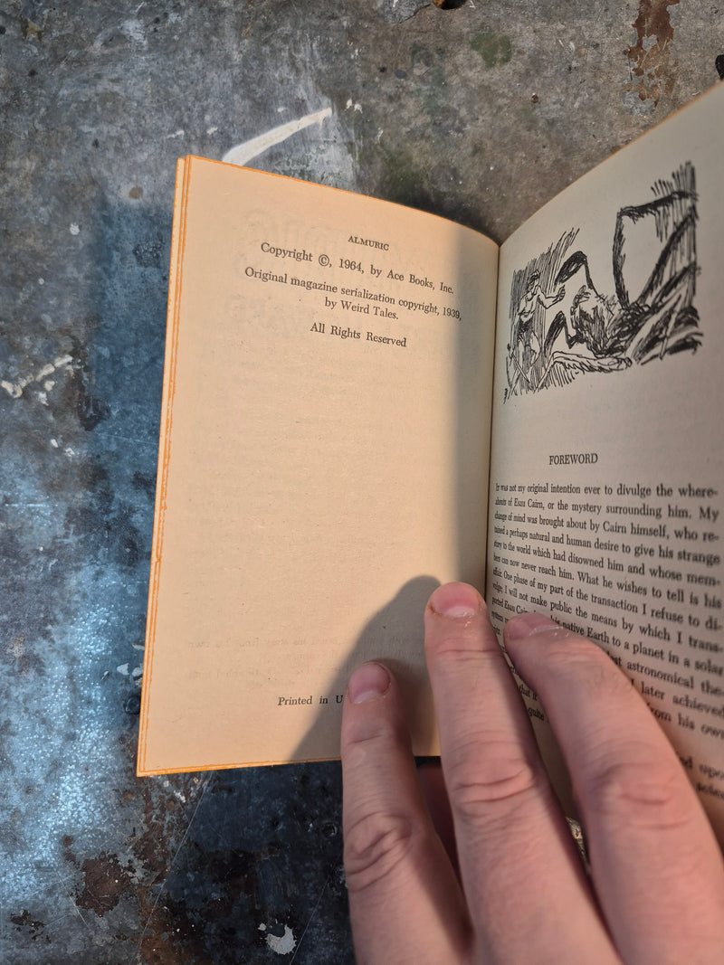 Almuric - Robert E. Howard