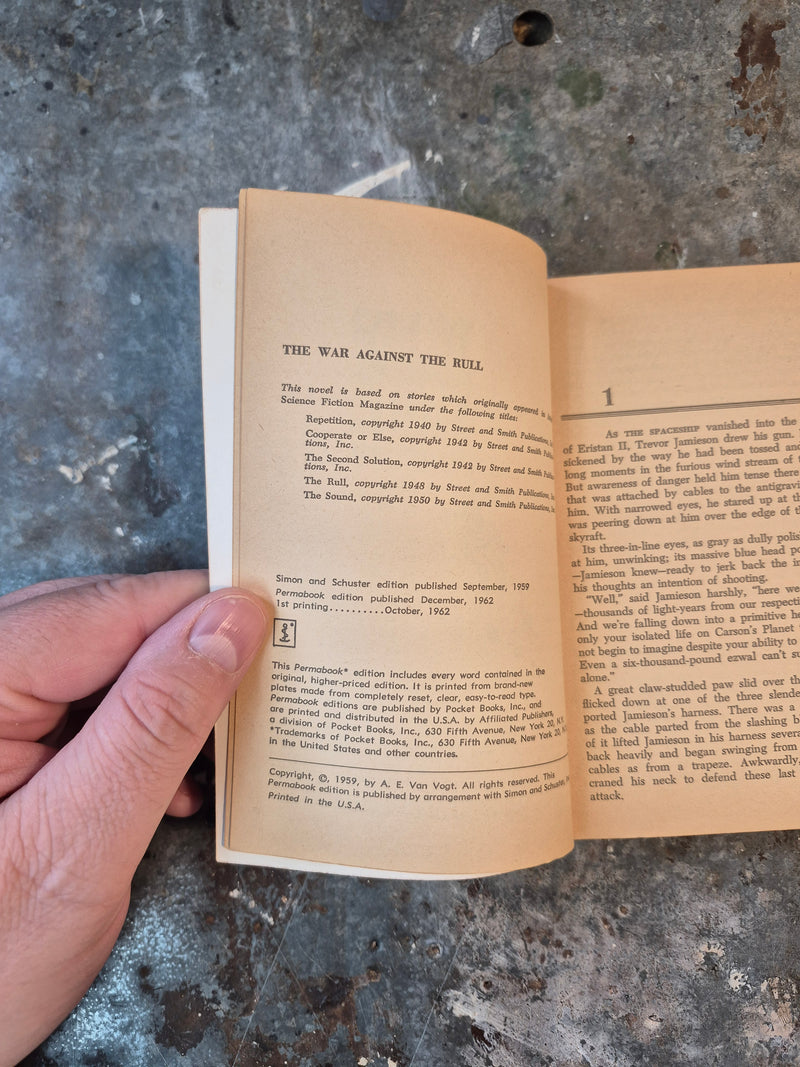 The War Against The Rull - A. E. van Vogt