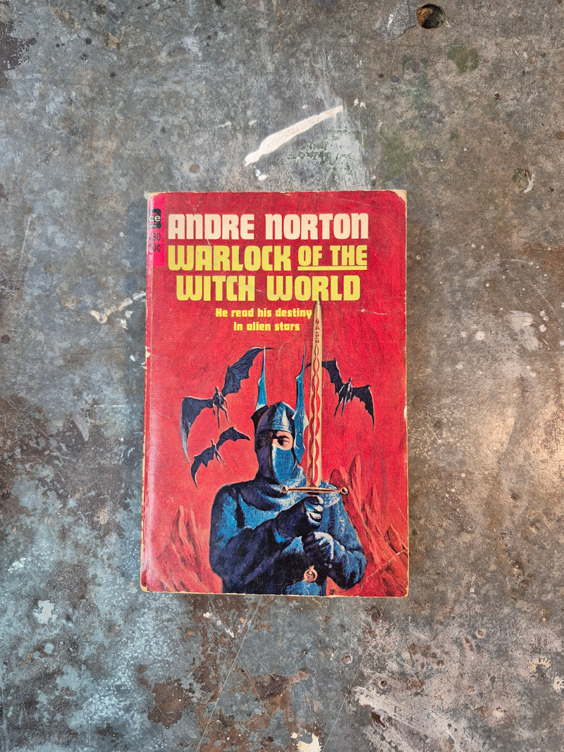 Warlock Of The Witch World - Andre Norton