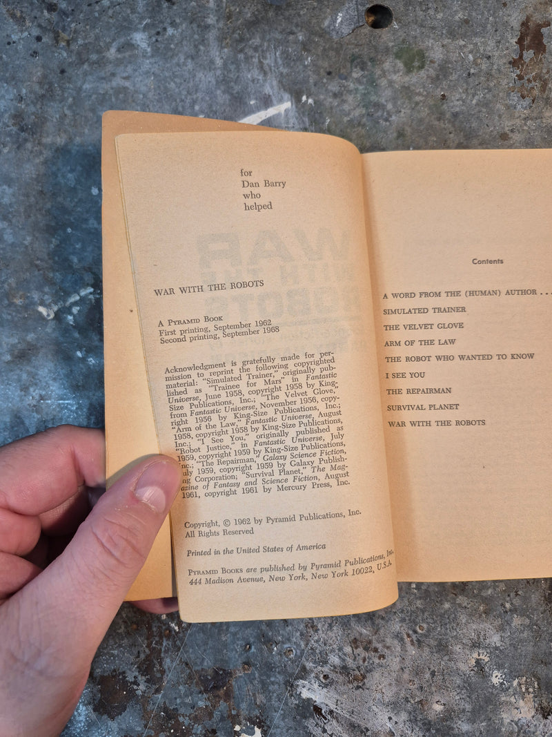 War With The Robots - Harry Harrison