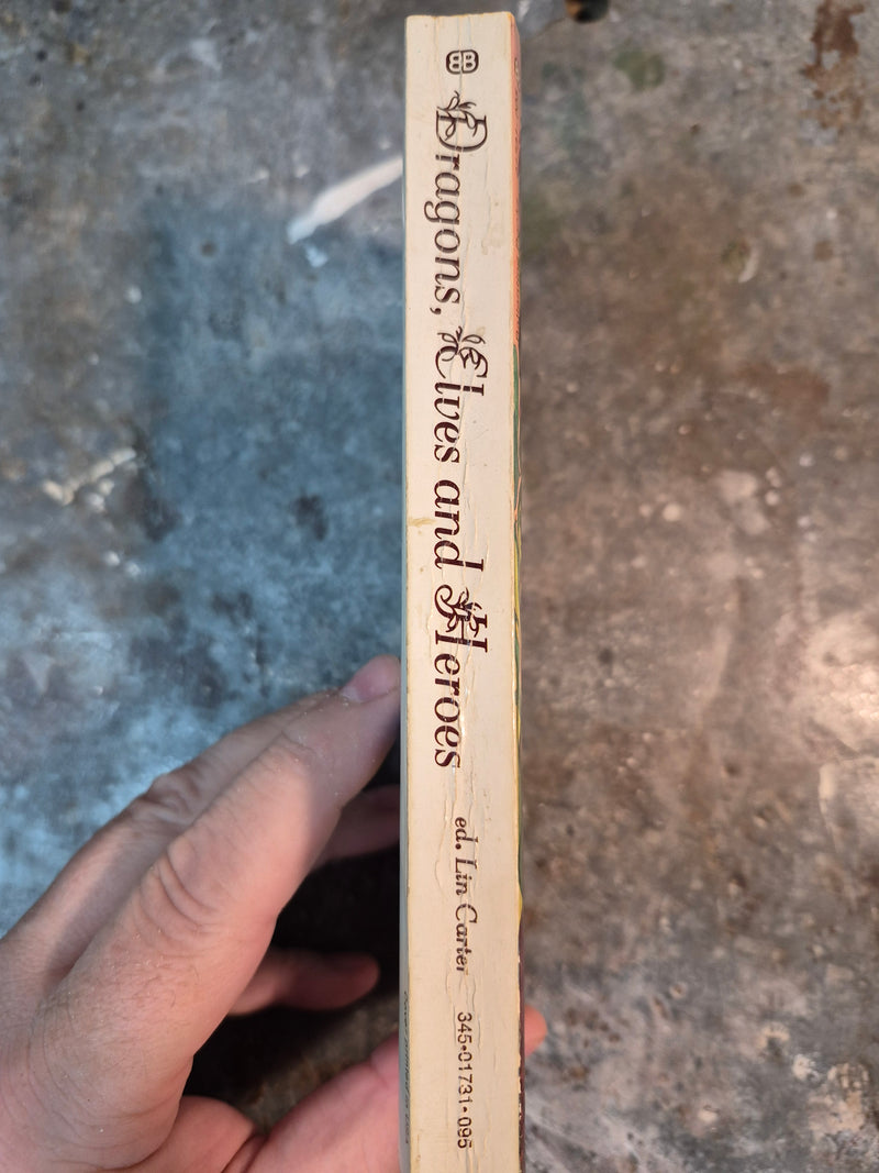 Dragons, Elves, and Heroes - Lin Carter (editor)