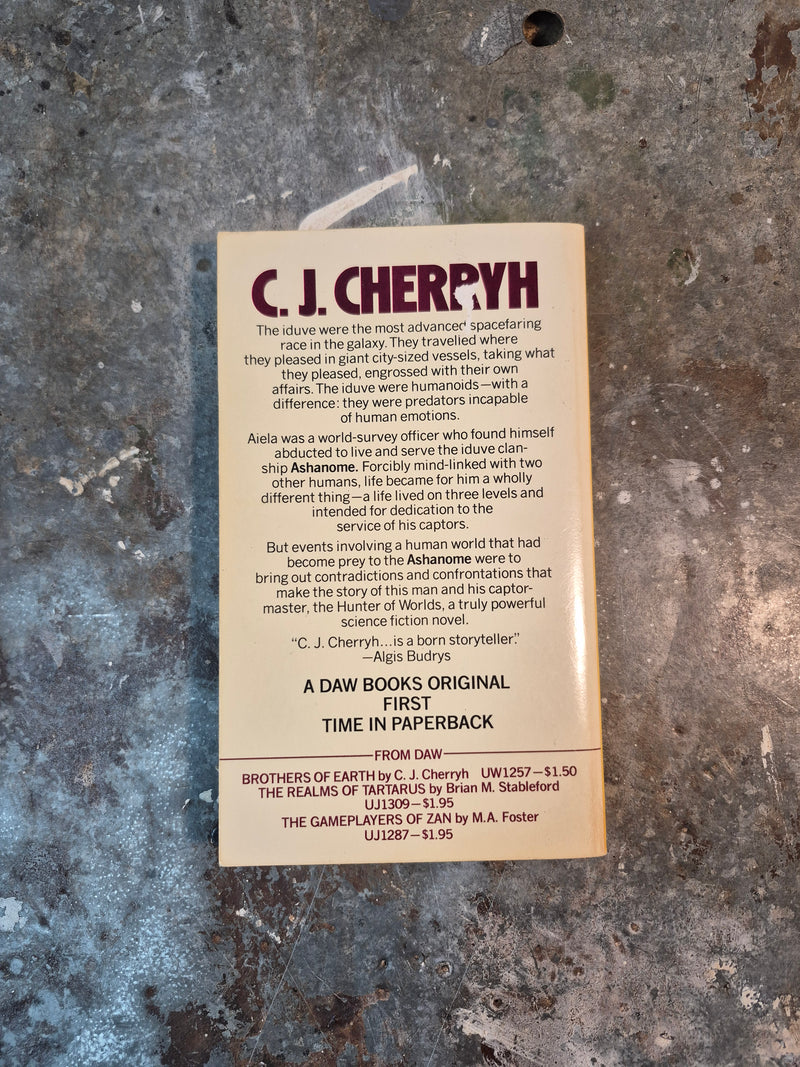 Hunter Of Worlds - C. J. Cherryh