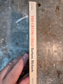 The Crying Child - Barbara Michaels