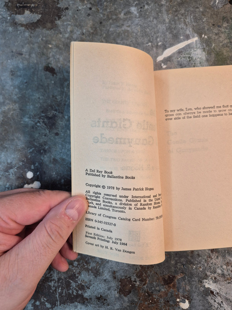 The Gentle Giants Of Ganymede - James P. Hogan