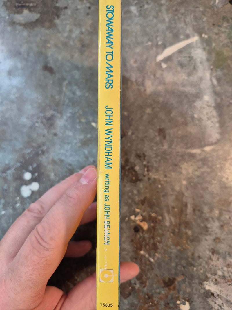 Stowaway To Mars - John Wyndham