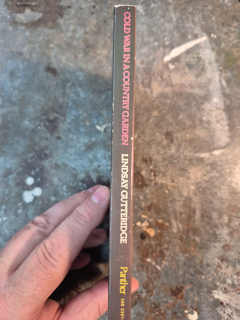Cold War In A Country Garden - Lindsay Gutteridge