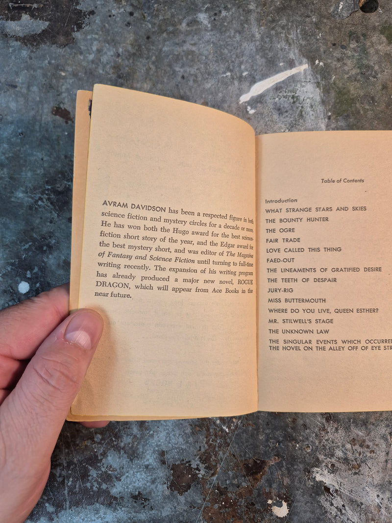 What Strange Stars And Skies - Avram Davidson