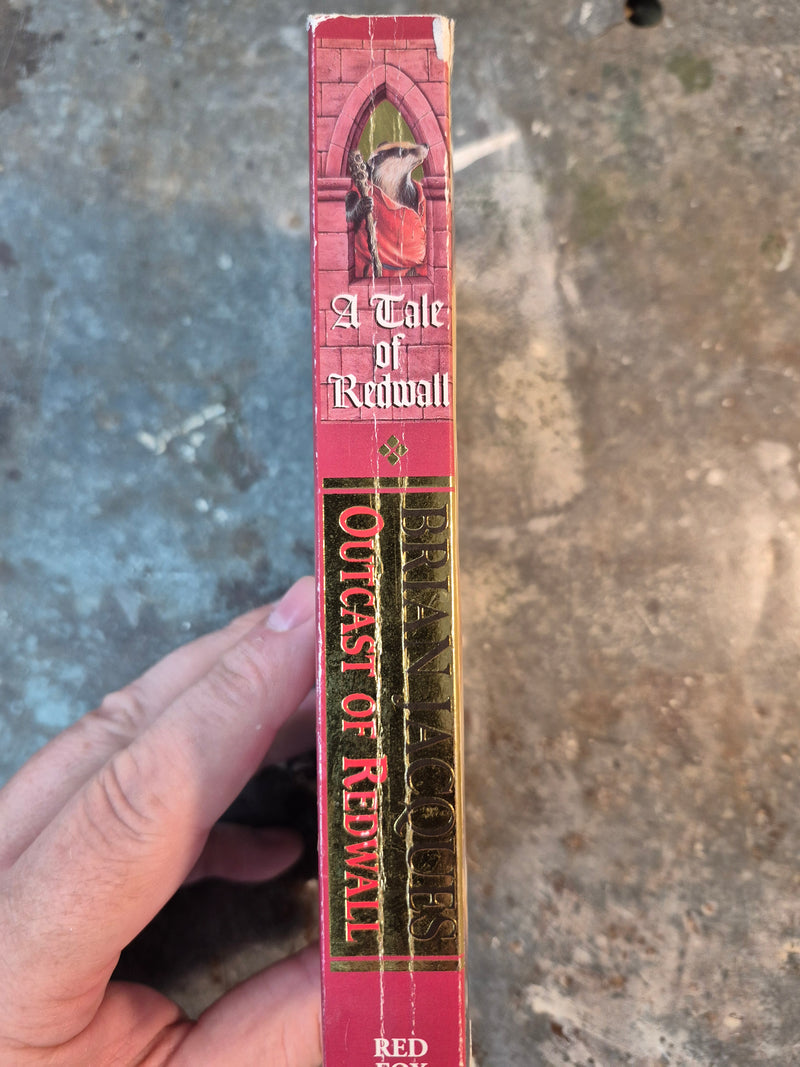Redwall: Outcast Of Redwall - Brian Jacques