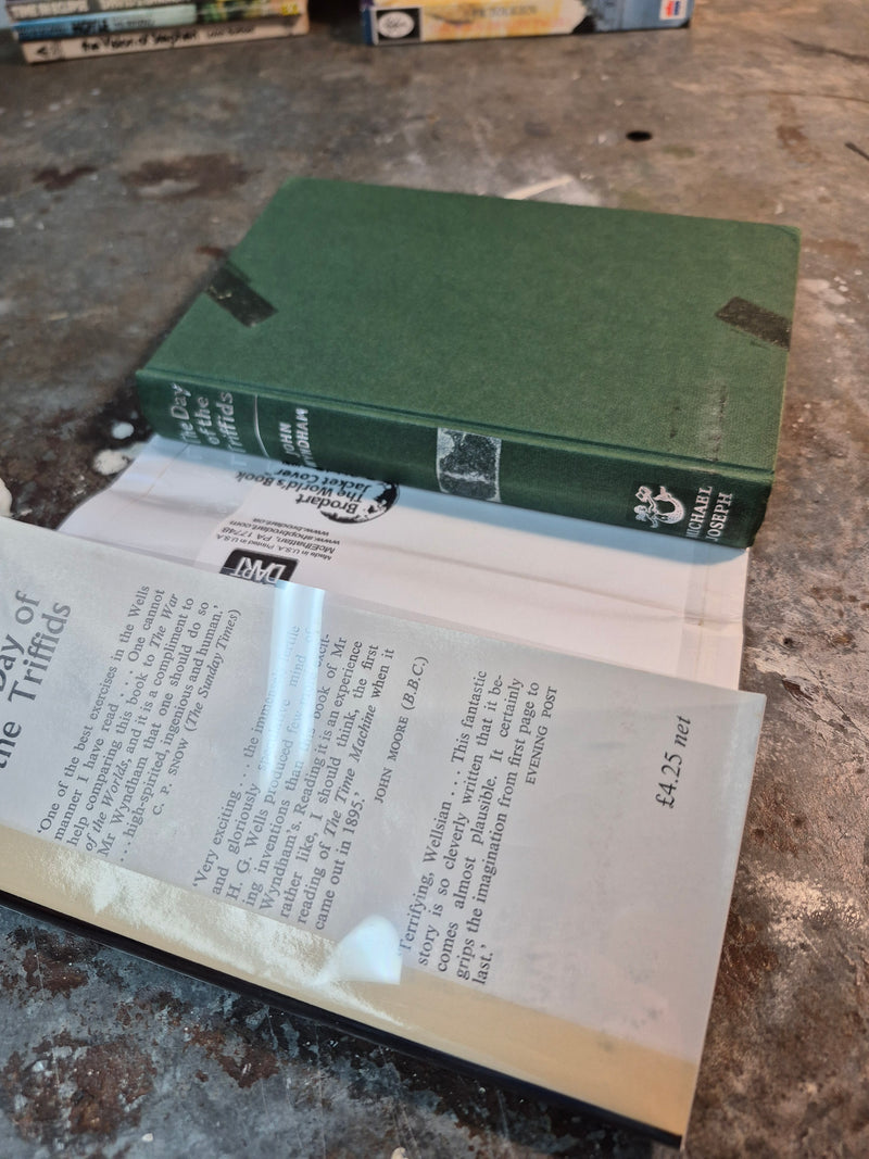 The Day Of The Triffids - John Wyndham