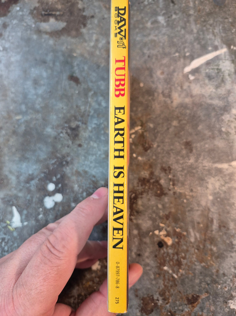 Dumarest Of Terra 27: Earth Is Heaven - E. C. Tubb