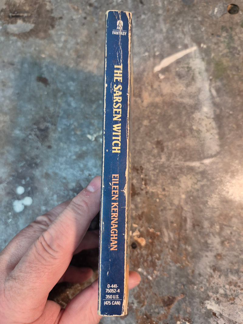 The Sarsen Witch - Eileen Kernaghan