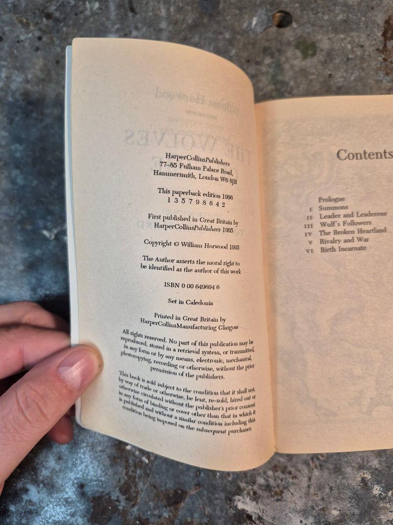 The Wolves Of Time 1: Journeys To The Heartland - William Horwood