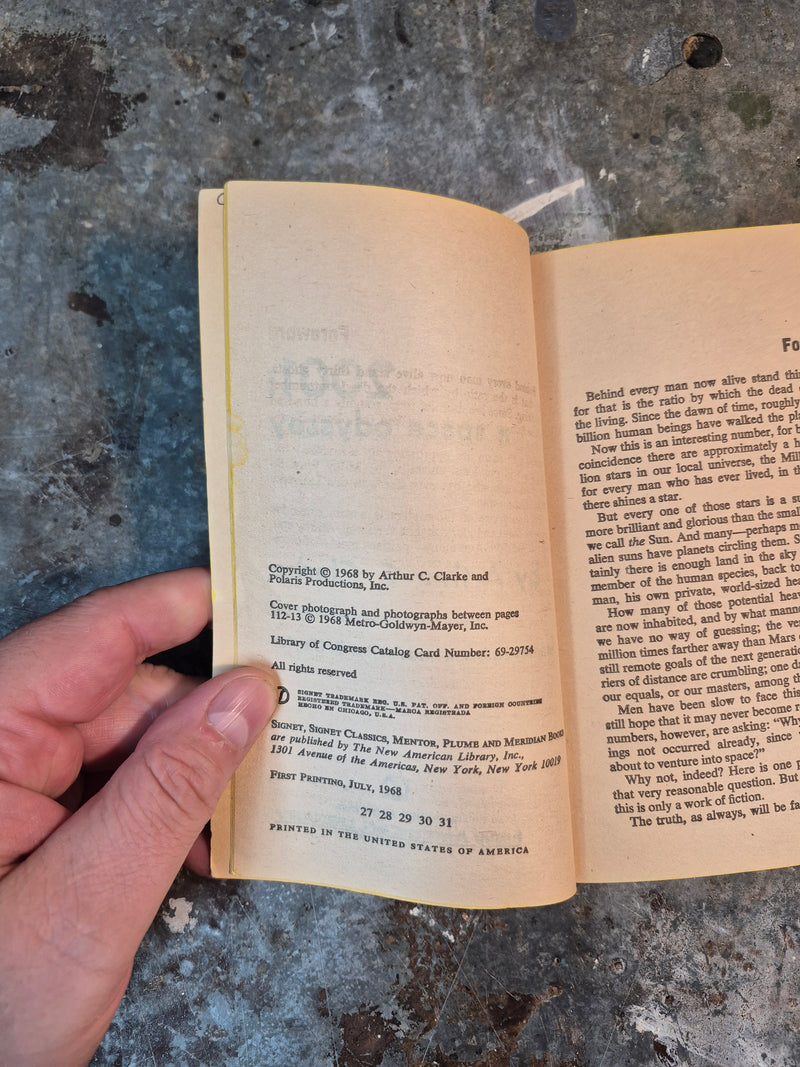 2001: A Space Odyssey - Arthur C. Clarke